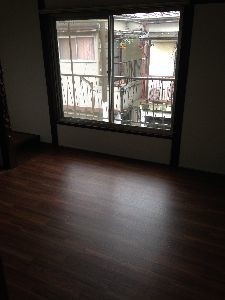和室から全面フローリングの洋室に