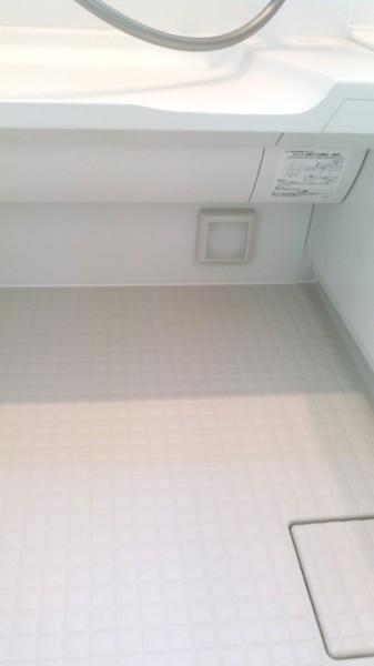 ユニットバスはLIXILのアライズZを採用して、快適なお風呂になりました。