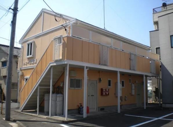 明るく親しみのある雰囲気の外観に仕上がりました！