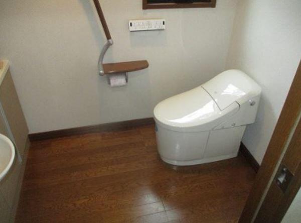 トイレリフォーム イーライフ