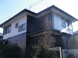 夏に御見積して、秋に施工、色分けツートンカラーで、アクセントつけました。