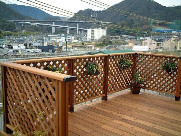 ウッドデッキから見える景色に癒されます