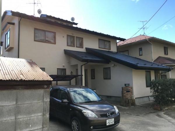 近隣とも調和のとりやすいベージュ系の塗料で塗り替えました