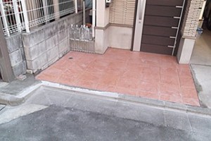 段差もなくなり、明るい綺麗な玄関に仕上がりました