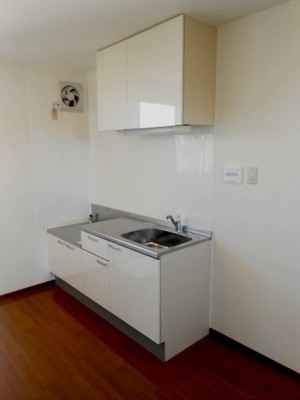 アパートのキッチンの取り替えを行いました。