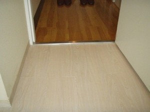 リフォームフロアーで仕上がりも綺麗、満足のいく張替えに