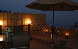 人工竹垣で雰囲気抜群のテラスロケーションに