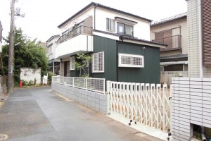 キッチン部分を2.5坪増築しました。