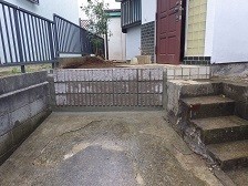 使いづらく危険な状態だったブロック塀を綺麗にしました。