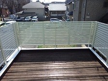 火災保険を利用。強風で壊れたフェンスをプレスタフェンスに交換しました。