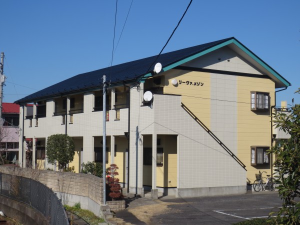 アパートの外壁塗装工事です。