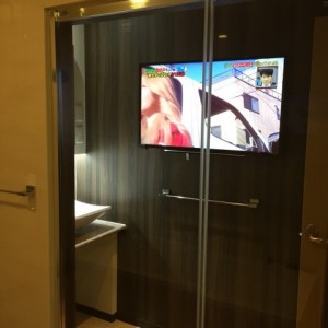 TV観賞ができる快適バスルームへ。家族全員が長風呂に＾o＾