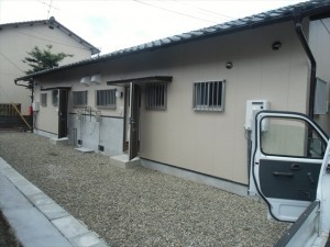 長く空いていた長屋の借家を新築同様の綺麗さに戻しました！
