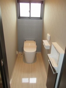 5DKから3LDKへ大規模間取り変更。木の温もり溢れる現代風の住まいへ。