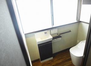 明るく落ち着きのある快適トイレへ