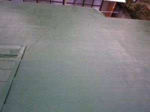 見違えるようなコロニアル屋根に仕上がりました。
