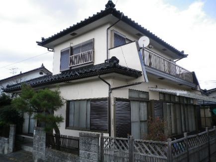 全体を塗り替えたことによって綺麗になり、イメージも変わりました。