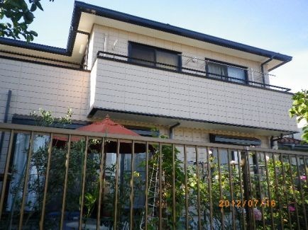 助成金を有効的に利用した外壁塗装。遮熱塗料でエコな住生活になりました。