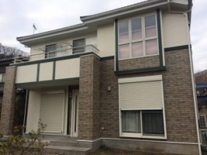 クリアー塗装で風合いそのままに新築当時の輝きを取り戻すことができました