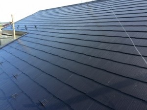 夏も快適な家に。遮熱塗料で快適、長持ちする屋根に