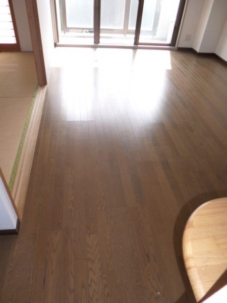 見違えほど綺麗な部屋となりました。