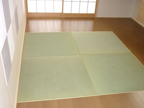 フローリングと畳のある素敵な部屋が完成しました。