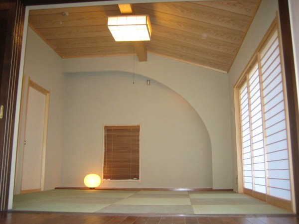 ﾓﾀﾞﾝな和室を演出しました。
