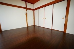 同じ部屋とは思えないくらい明るい部屋に変わりました！（和室⇒洋室へ）