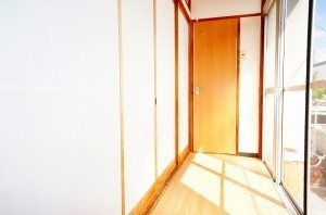 絨毯敷きからクッションフロアへ。