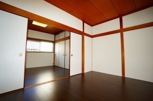 同じ部屋とは思えないくらい明るい部屋に変わりました！（和室⇒洋室へ）
