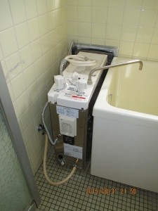 費用を抑え、バランス釜を取り替えました。