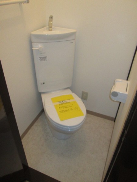 使いやすい洋式トイレに交換しました。