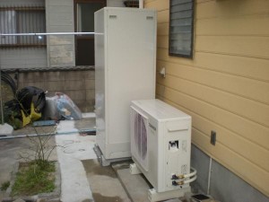 電気温水器から節約にもなるエコキュートへ