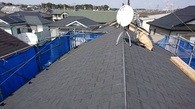 軽量で防水性のある屋根に張替え。地震がきても安心です。