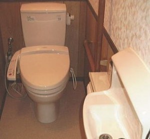 和式から使い勝手のいい洋式トイレに。立ち座りもスムーズになりました。