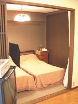 和室を寝室にリフォームし快適な空間へ
