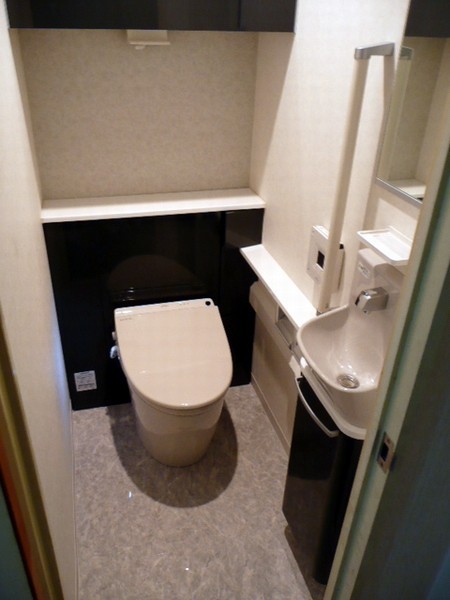 トイレリフォーム 有限会社アーキスクエア