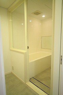 お風呂・浴室・バスリフォーム 株式会社フリーバス企画