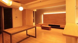 高級感ある飽きのこないマンション内装へ