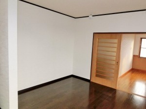 洋風の部屋に変わりました。