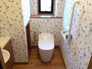 タンクレスでスッキリとした空間へ