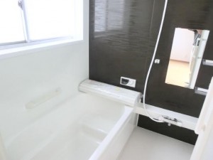 快適でゆったり過ごせる浴室空間になりました。