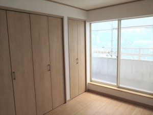 和室を洋室に造り変えるリフォームです。